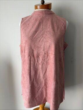 Sleeveless Pink Suede-Look Top by Doe & Rae